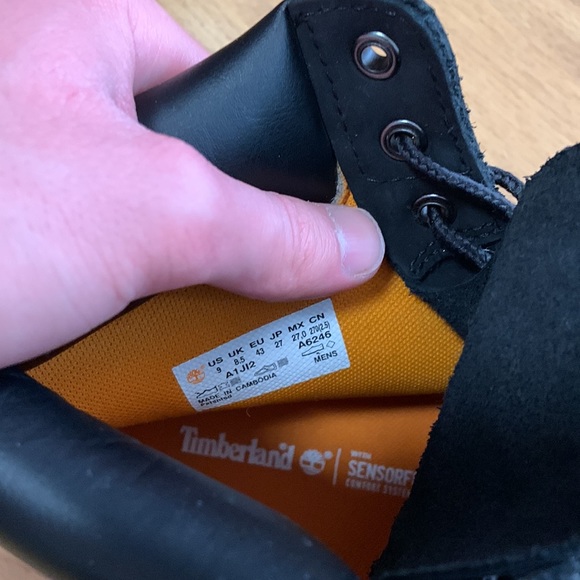 Never worn all black timberland boots. - Picture 4 of 4